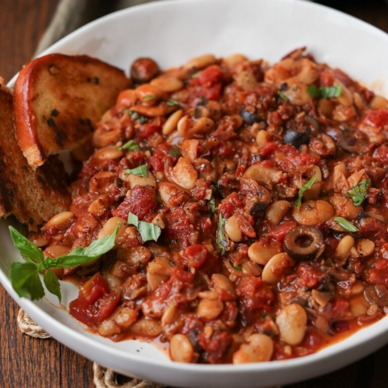 Puttanesca Butter Beans (1 pan!)
